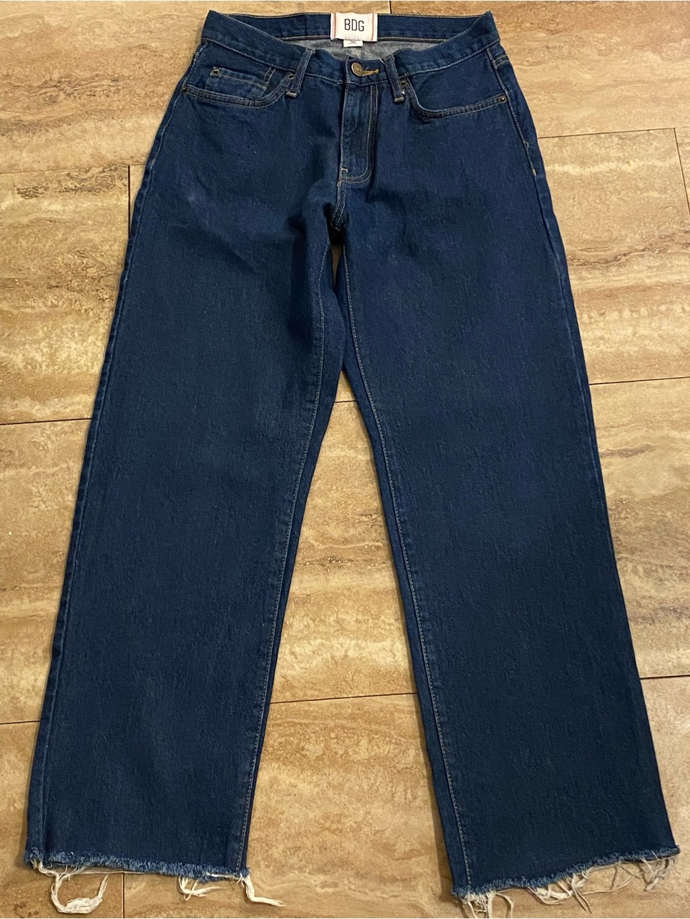 BDG Women’s Y2K Blue‎ Raw Hem Straight-Leg Jeans Waist 26